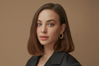 Sara Carton: A Rising Star in the World of Creativity and Influence